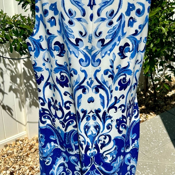 💙🤍”Lauren” Blue/White Midi Sleeveless Paisley Design Lined Dress Size 16💙🤍 - Picture 7 of 9
